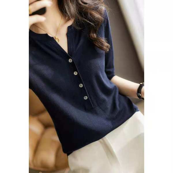 Knitwear Women's V-neck Fashion Half-open Collar Breasted Top