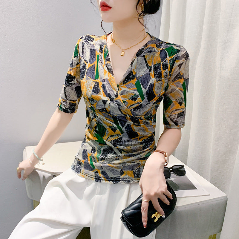 Casual Retro Standard Half Sleeve Regular V-neck All-match Bottoming Shirt